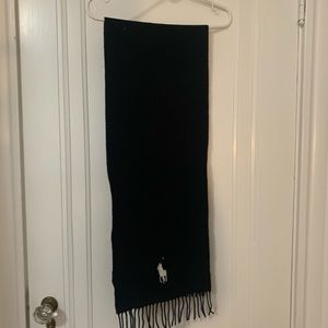 Comfy warm wool scarf Ralph Lauren